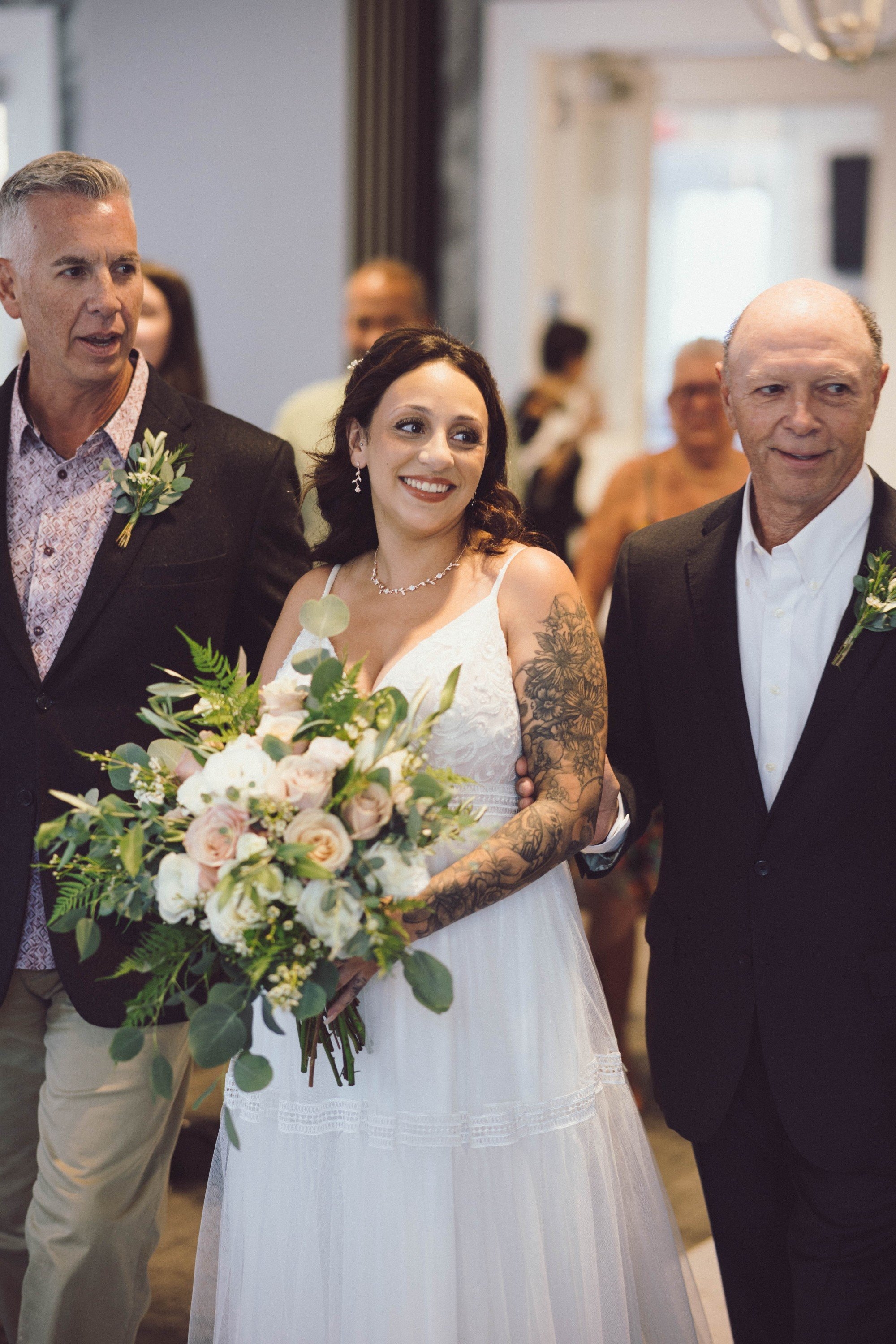 carousel-hero-element image-0